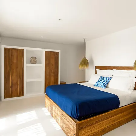 Villa Lazuli - Golden *