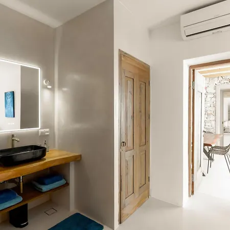 Villa Lazuli - Golden